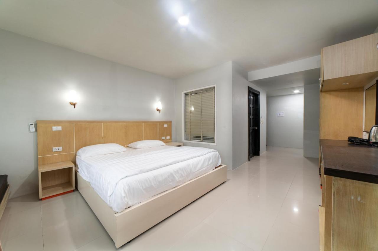 Gp House Phuket Patong Beach מראה חיצוני תמונה