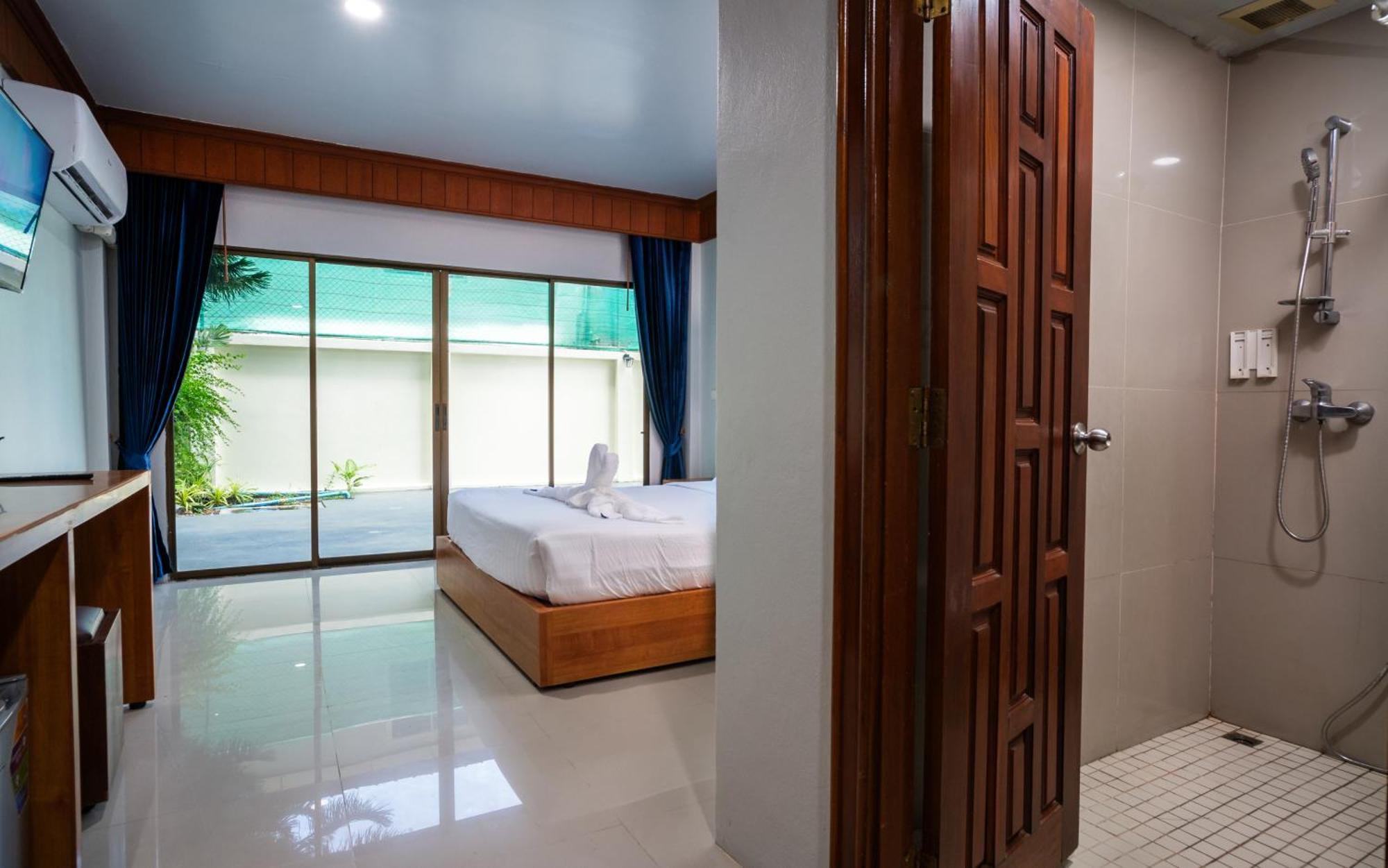 Gp House Phuket Patong Beach מראה חיצוני תמונה