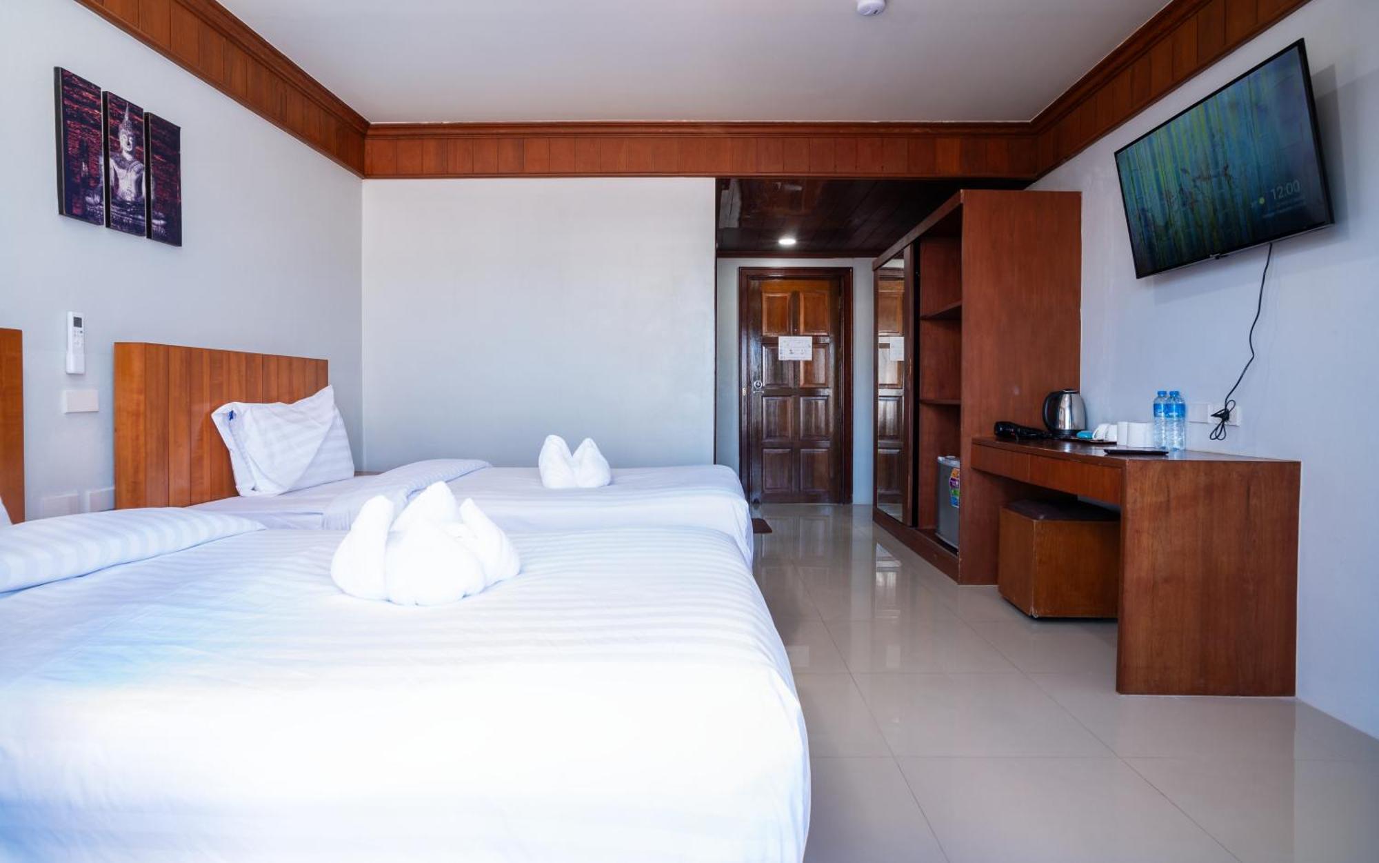 Gp House Phuket Patong Beach מראה חיצוני תמונה