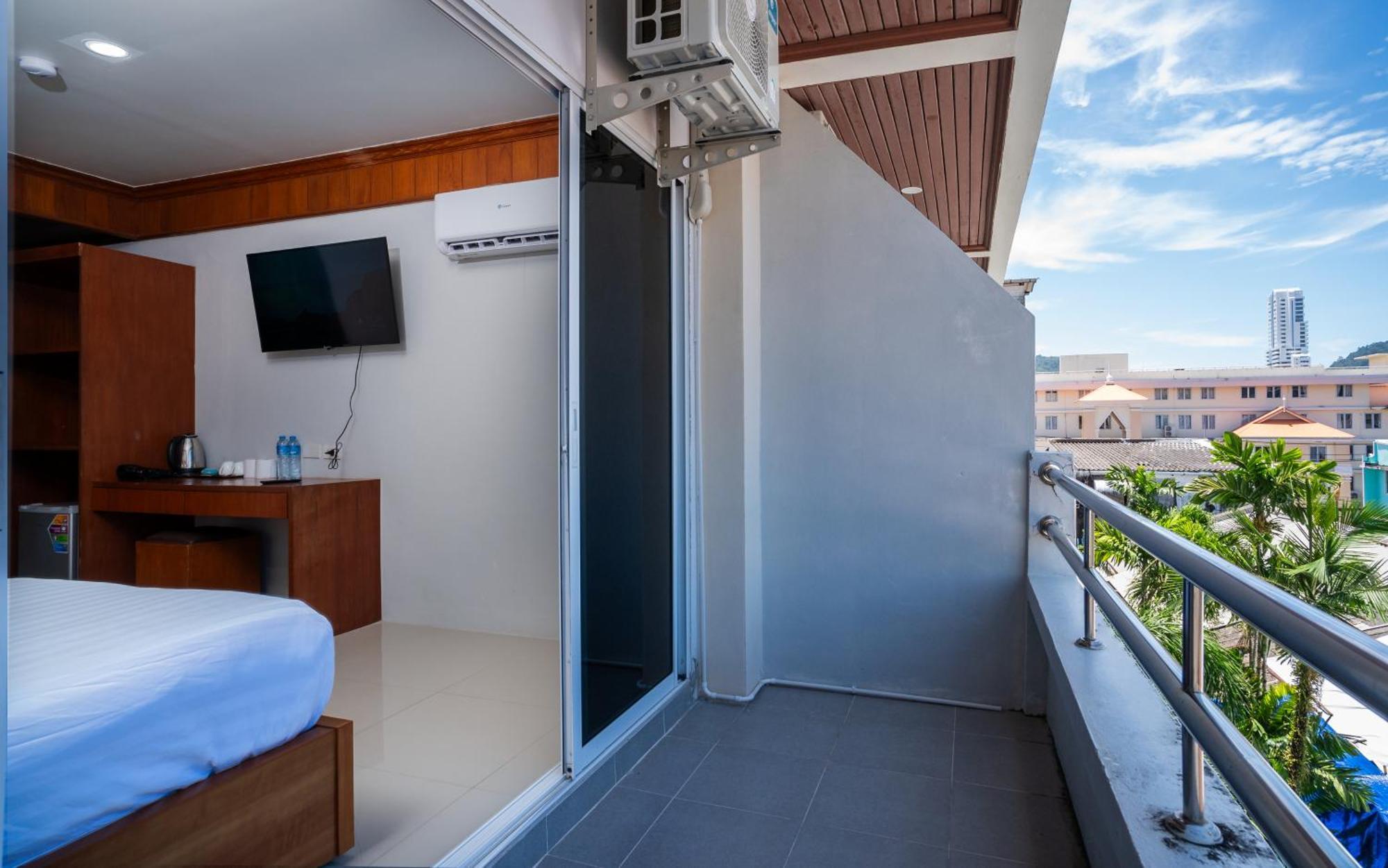 Gp House Phuket Patong Beach מראה חיצוני תמונה
