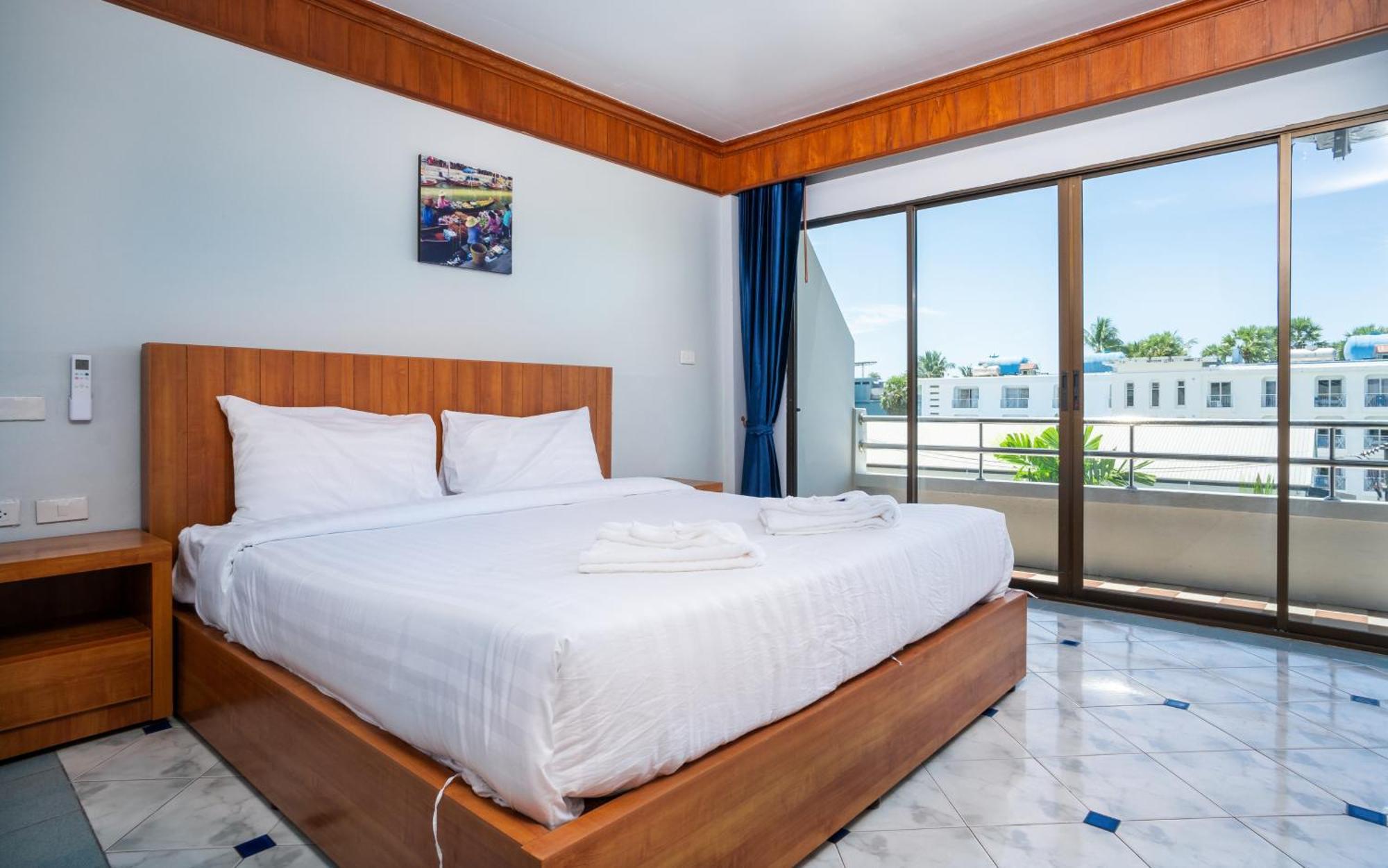 Gp House Phuket Patong Beach מראה חיצוני תמונה