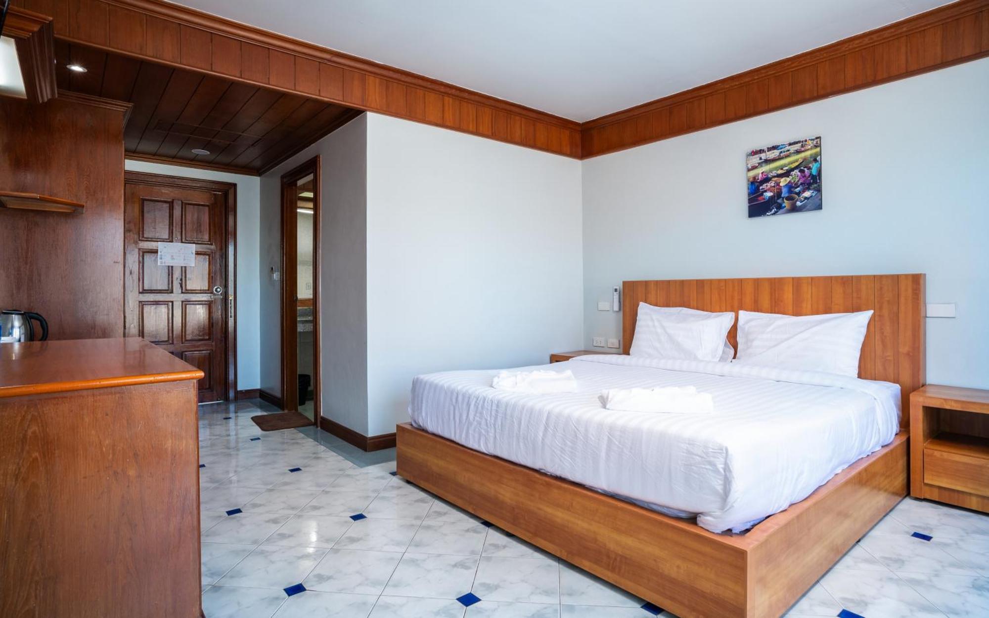 Gp House Phuket Patong Beach מראה חיצוני תמונה