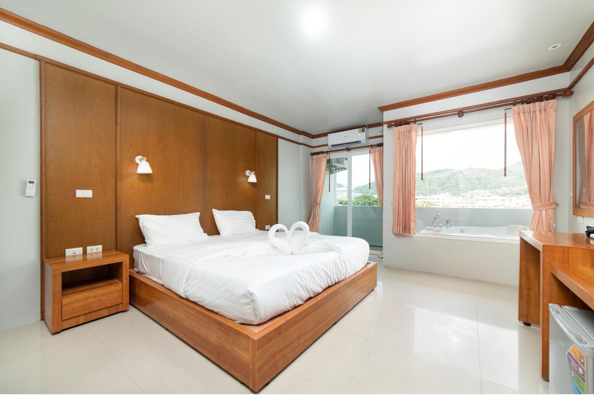 Gp House Phuket Patong Beach מראה חיצוני תמונה